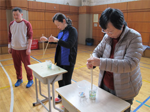 夹蛋子比赛